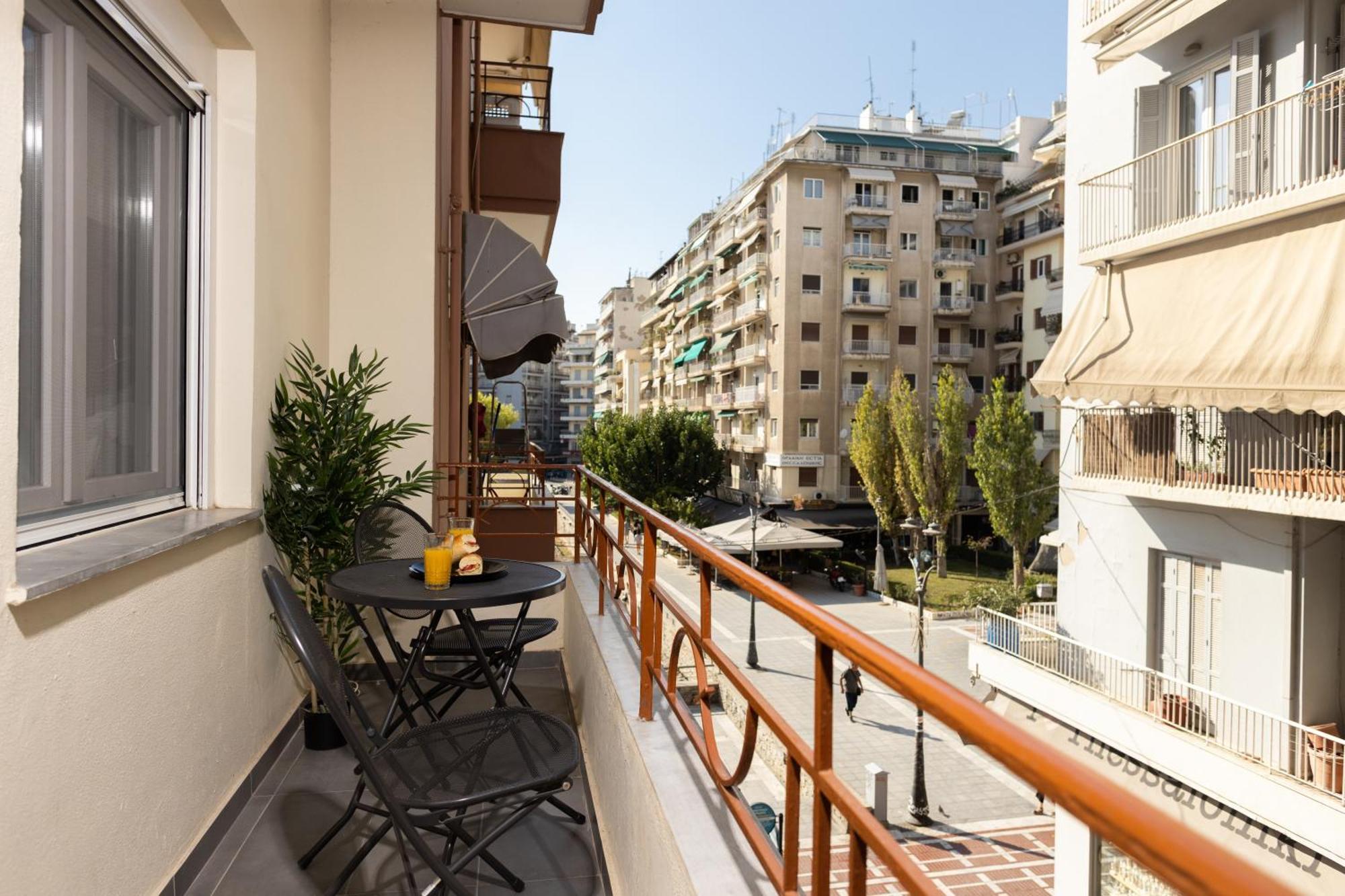 Starlights Wonderful View Apartments By Binobi! Tessalónica Exterior foto
